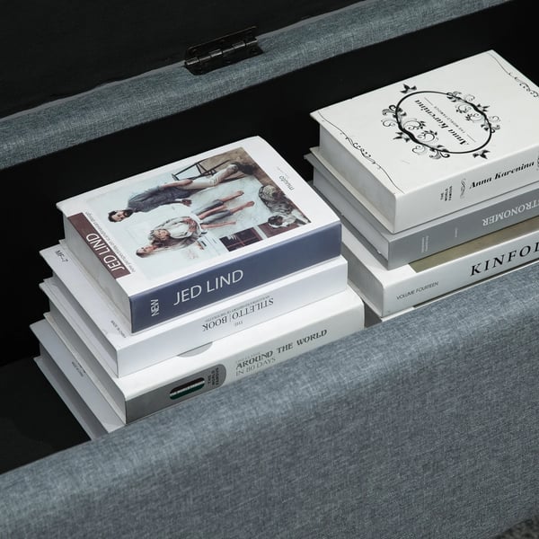 Förvaringsbänk i grått polyester med lock, polstrad sängbänk med knappad design och träben