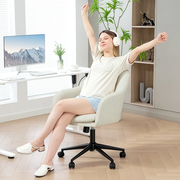 Kontorsstol i beige polyester med stålram, justerbar, snurrbar och ergonomisk