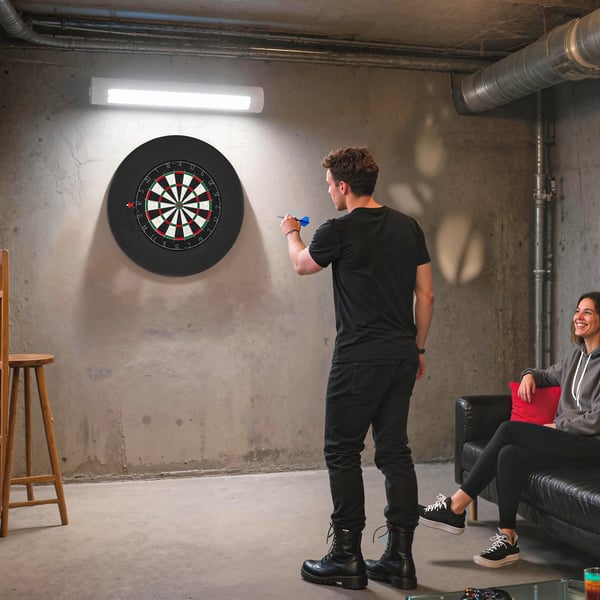 Dartskive Dartboard-sæt med beskyttelsesring, 6 dartpile med ståltip, Sisal, Plastik, Sort