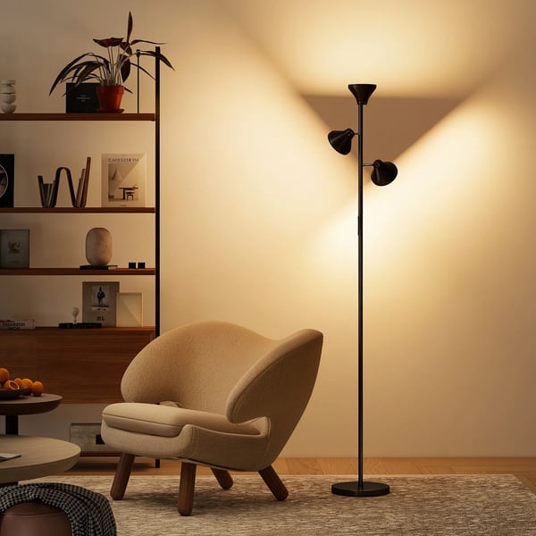 Dimbar Golvlampa med Tre Justerbara Huvuden, RGB Frgbyte, Fjrrkontroll och Pekkontroll, Svart Plast