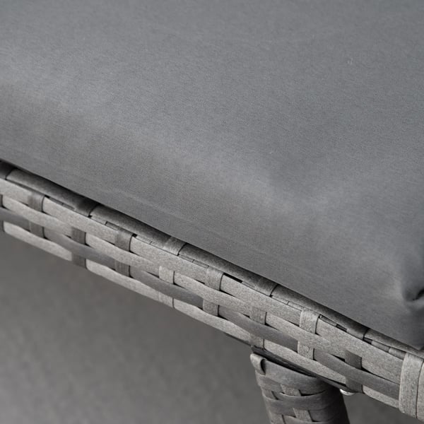 Loungesoffa Gråmälad Utförande i Konstrotting & Stål - 2-sits, Fällbara Armstöd, Idealisk för Trädgård/Terrass, 129x63x67cm