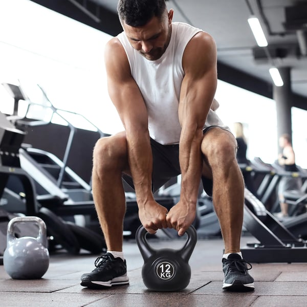 kahvakuula 12 kg, hiekalla täytetty paino aloittelijoille, musta