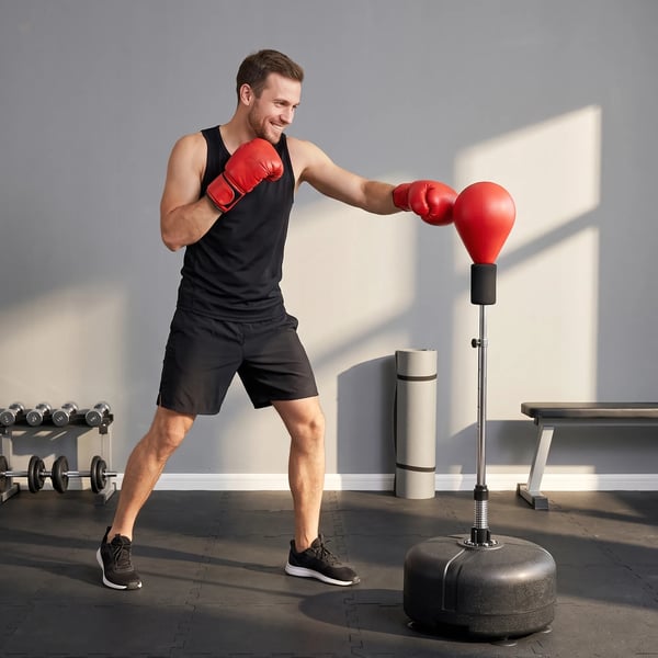 boksesæk med stativ – justerbar højde 136-154 cm, stående boksebold i kunstlæder (sort/rød) inkl. handsker, til fitness & stressaflastning