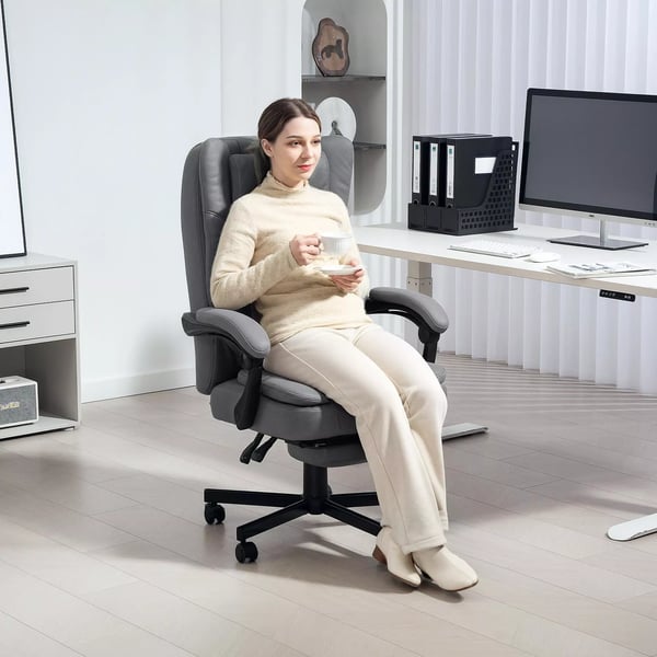 Ergonomisk Kontorstol med Massage, Justerbar Ryglæn, Fodstøtte, Pustende Mikrofiber, Grå