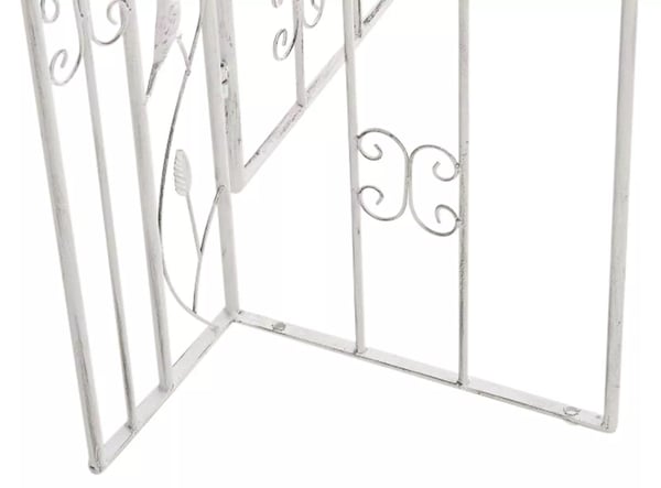 Grenada Ruusukaari Portilla, Antiikinvalkoinen Metalli