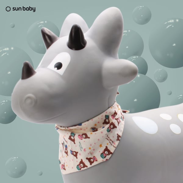 Sun Baby hoppdjur Dino för hoppning, grå + pump + bandana, 12m+, maxvikt 45 kg