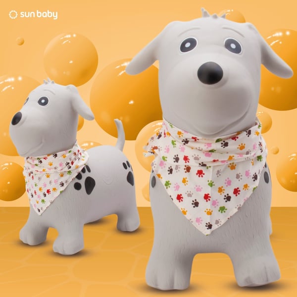 Sun Baby hoppdjur - Grå hund med bandana, med pump, 12m+, max 45 kg
