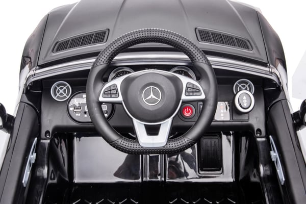 Mercedes Benz SLC300 Yksi sähköauto lapsille, musta Sun Baby