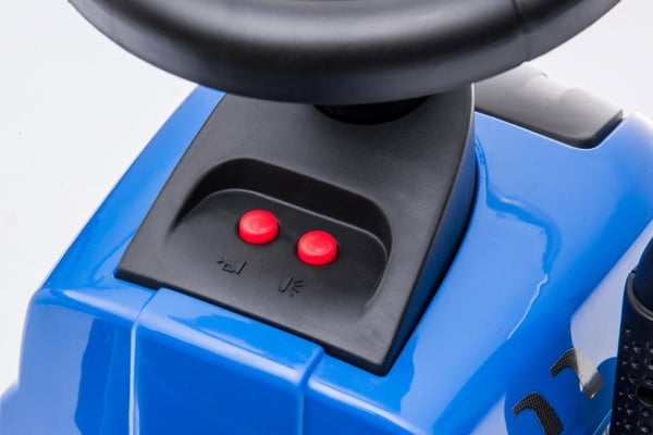 Ajettava Traktori Perävaunulla Lapsen Ensimmäiselle Syntymäpäivälle New Holland Sininen
