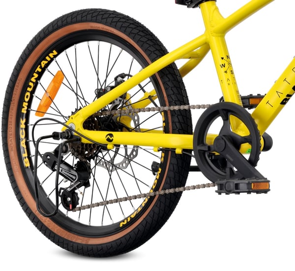 TATRA BIKES Barncykel 20 tum - 6 växlar Shimano - lätt aluminium, justering av styrhöjd, skivbromsar - Gul