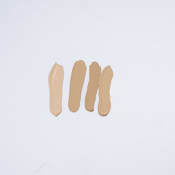 Revers Nourishing BB Cream tasoittaa ihon sävyä 02