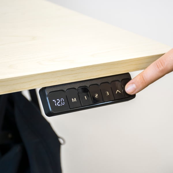 Elektrisk justerbart automatisk højtstående skrivebord 120x60 beige