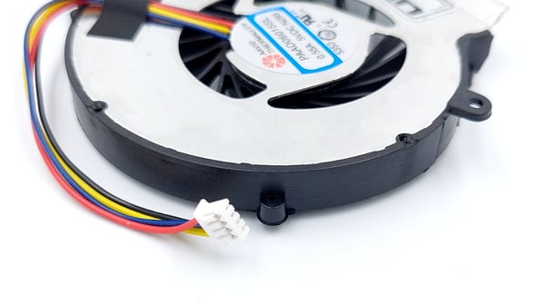 Ultra Parts - FC09G MSI GE62 GE72 GL62 GL72 PE60 Näytönohjaimen tuuletin 4-nastainen