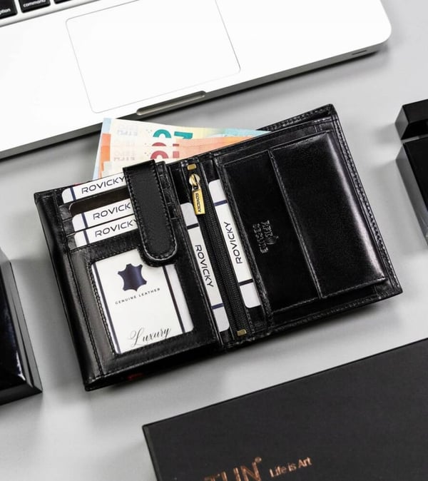 Stor herrplånbok i läder med RFID-system - Rovicky