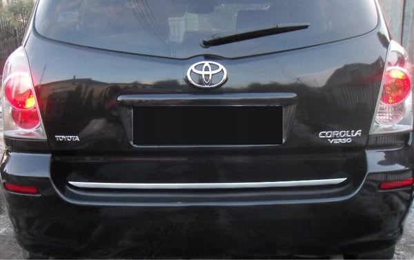 Toyota VERSO II - Kromilista, spoileri, läppä