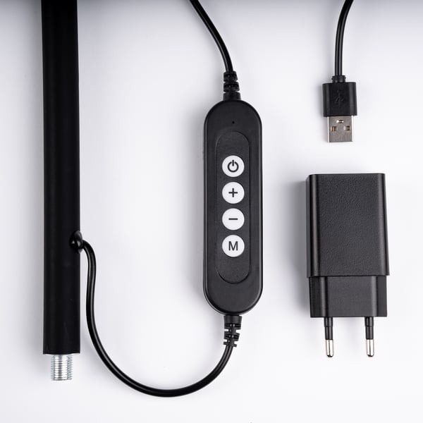 Golvlampa LED 14W CCT dimbar med höjdjustering LONGA 2 svart LUMILED