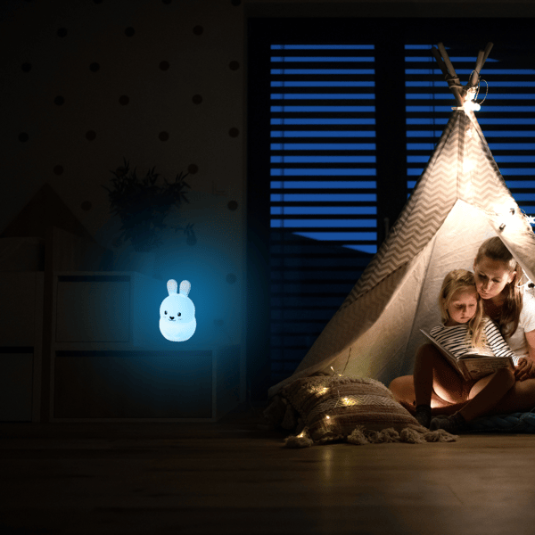 Silikone kanin touch natlampe, farver med fjernbetjening, trådløs lampe