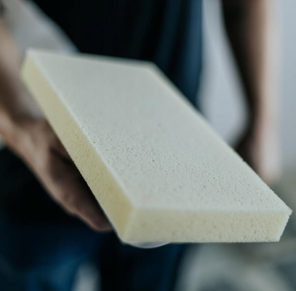 Kubala-laasti ja vettä absorboiva sieni sweepex 0388