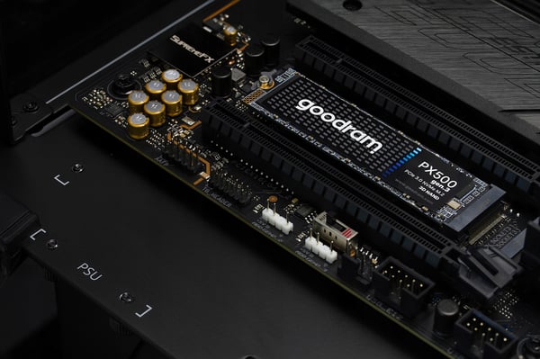 Goodram PX500 Gen.3 SSD 1TB M.2 2280 PCIe Gen.3 NVMe 1.4 (3300/2700 MB/s)