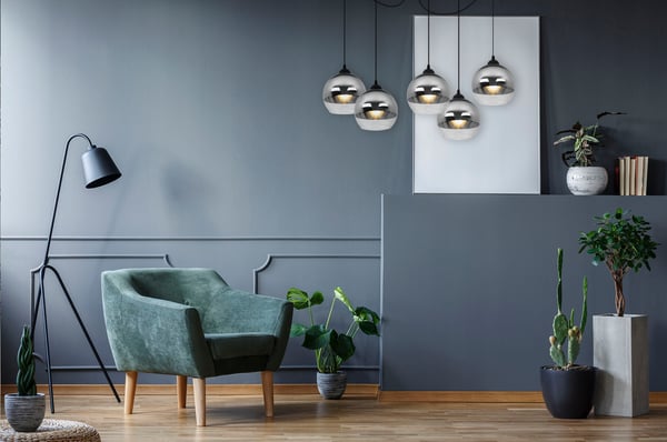 ELEGANTTI KROMINEN LED-HÄMÄHÄKKIROHKAISU
