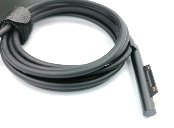 Ultra Parts - Microsoft Surface Pro 3/4 / 36W 12V 2.58A VIRTALÄHDE