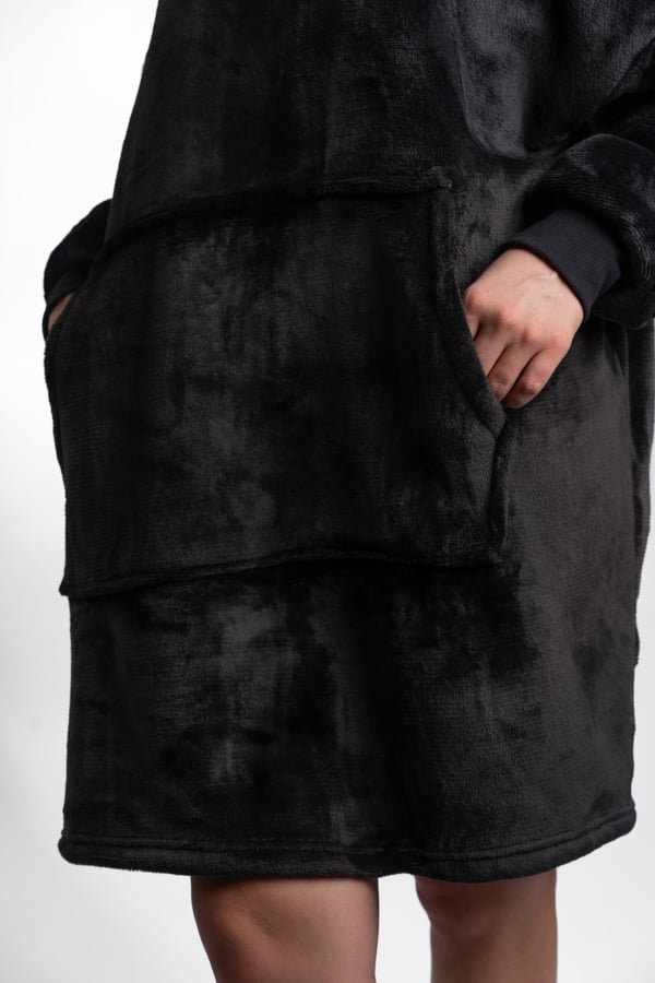 Tæppesweatshirt, large oversize, tyk, varm, med hætte, sort, blød