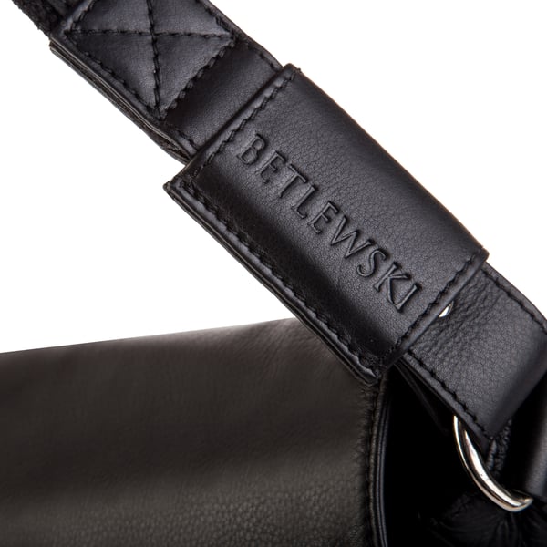 TBG-YM-102 musta miesten Oxford-laukku + todistus