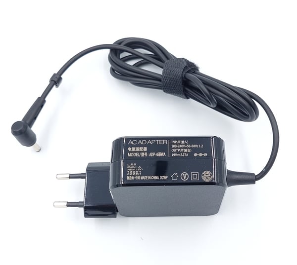 Ultra Parts - Virtalähde-laturi ADR81 ASUS ADP-45BW 19V 2.37A 45W 4.0x1.35 mm
