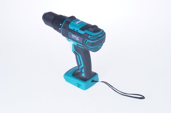 Sladdlös slagborrmaskin 13 mm chuck 18V SAS - DED7042