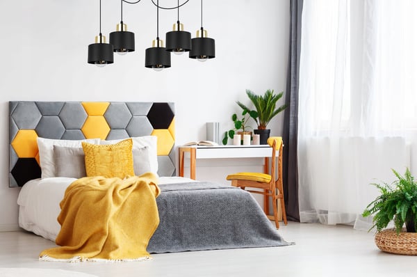 MODERNI KATTOVALAISIN MUSTA LED-VALAISIN