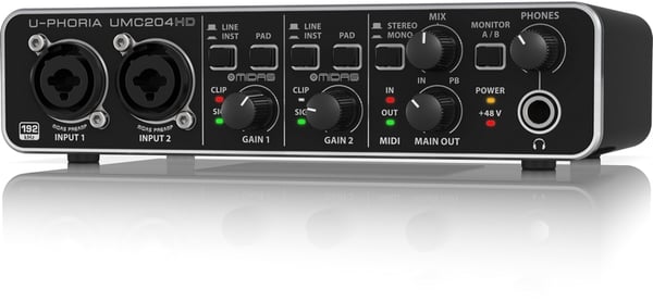Behringer UMC204HD