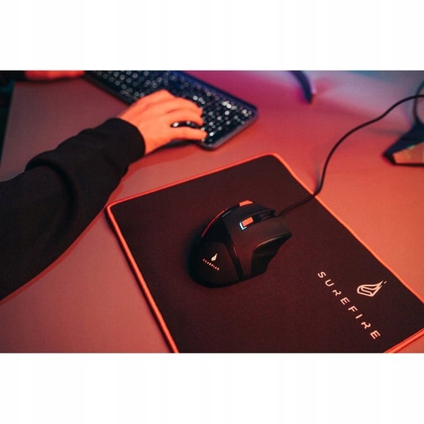SureFire Eagle Claw RGB-mus med kabel