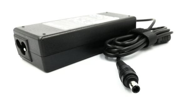 Ultra Parts - ADR21 Virtalähde Samsung NP-P50 NP-P60 NP-M70 Pro R510 R530 R540 R580 RV511 19V 4.74A