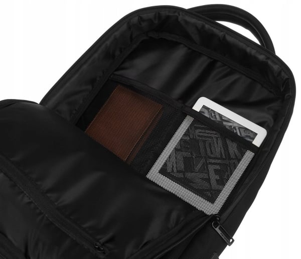 Reseryggsäck med plats för laptop - Peterson