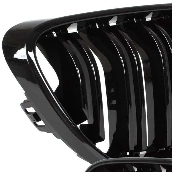 BMW 2 F23 2014- gitter mellem forlygterne (nyrerne) venstre + højre sæt SORT GLOSSY DOBBELT BAR