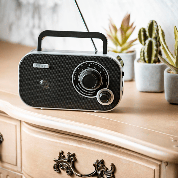 Camry CR1140b Radio