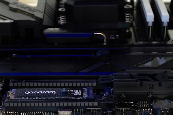Goodram PX500 Gen.3 SSD 1TB M.2 2280 PCIe Gen.3 NVMe 1.4 (3300/2700 MB/s)