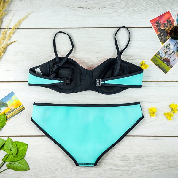 Dame badedragt med polstret bikini, shaping størrelse M Dame badedragt med polstret bikini, shaping størrelse L