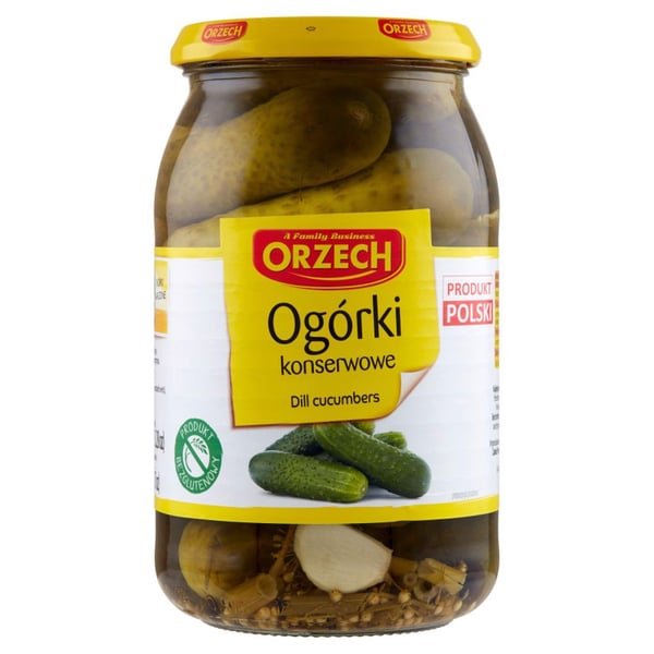Saksanpähkinämarinoituja kurkkuja 830 g