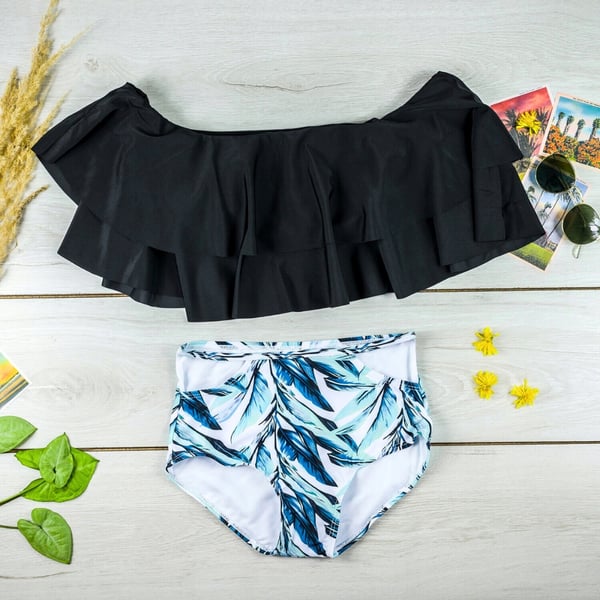 Todelt bikini badedragt, spansk flæse, høj talje, L Todelt bikini badedragt, spansk flæse, høj talje, L
