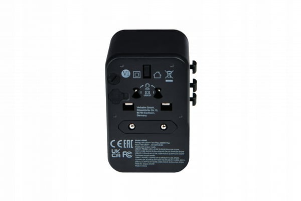 Verbatim UTA-04 globaali matkasovitin 1xUSB-C PD 61W QC 18W, 1xUSB-C 12W, 3xUSB-A 12W