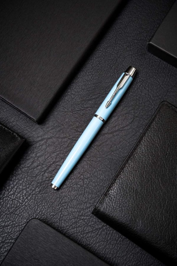 Pen i æske PTN 222-GB-8549 L.Blå-Sølv