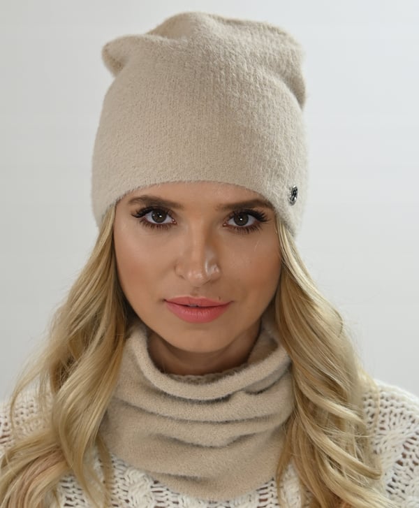 Varmt sæt med hue og halsedisse Alpaca Touch Beige AL1