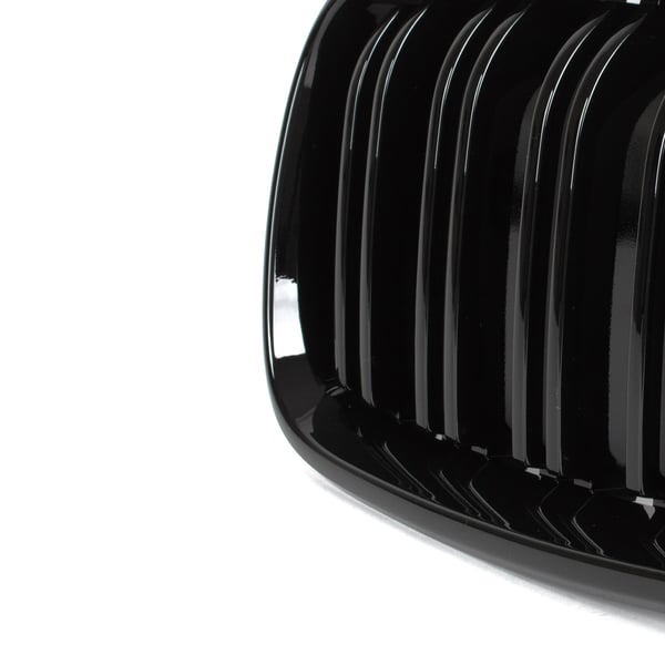 BMW 2 F23 2014- gitter mellem forlygterne (nyrerne) venstre + højre sæt SORT GLOSSY DOBBELT BAR