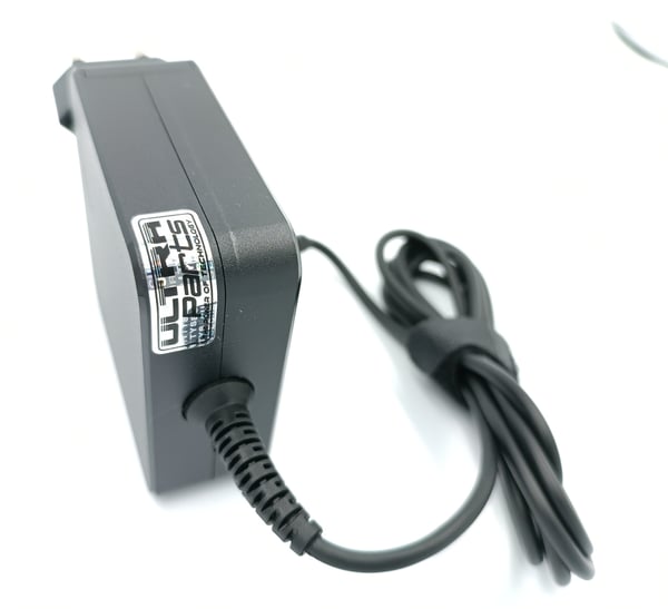 Ultra Parts - LENOVO STRØMFORSYNING 65W 20V 3.25A 4.0-1.7mm (kvadrat)