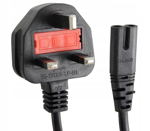 Akyga AK-AG-03A Britisk CCA BS 1363 (Type G) / IEC C7 Strømkabel 1,5 m UK