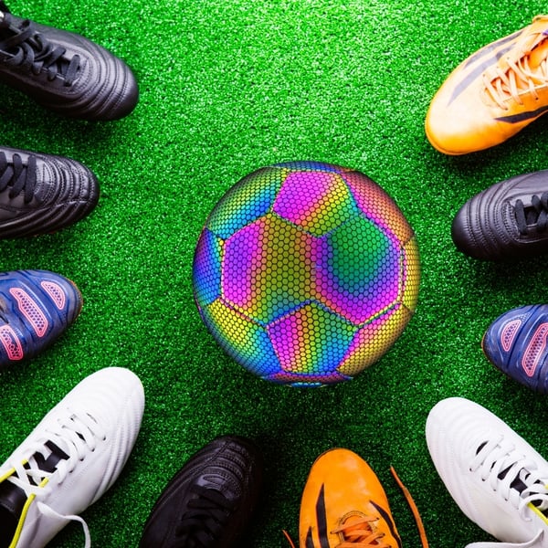 Lumi reflekterande fotboll storlek 5 holografisk ben