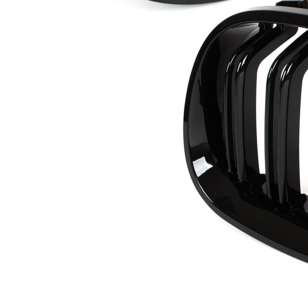BMW 5 E60 / E61 03-10 gitter mellem forlygterne (nyrerne) venstre + højre sæt SORTE GLOSSY DOBBELTE BÅNDRIBBER