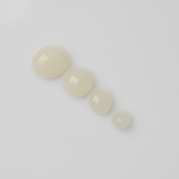 Purles 151 fugtgivende øjencreme