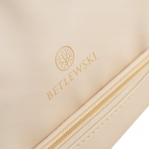 BKP-09 beige necessär med handtag mild